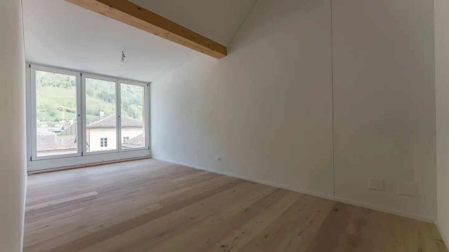 Apartment for rent - Bankstrasse, 8750 Glarus - Photo 4