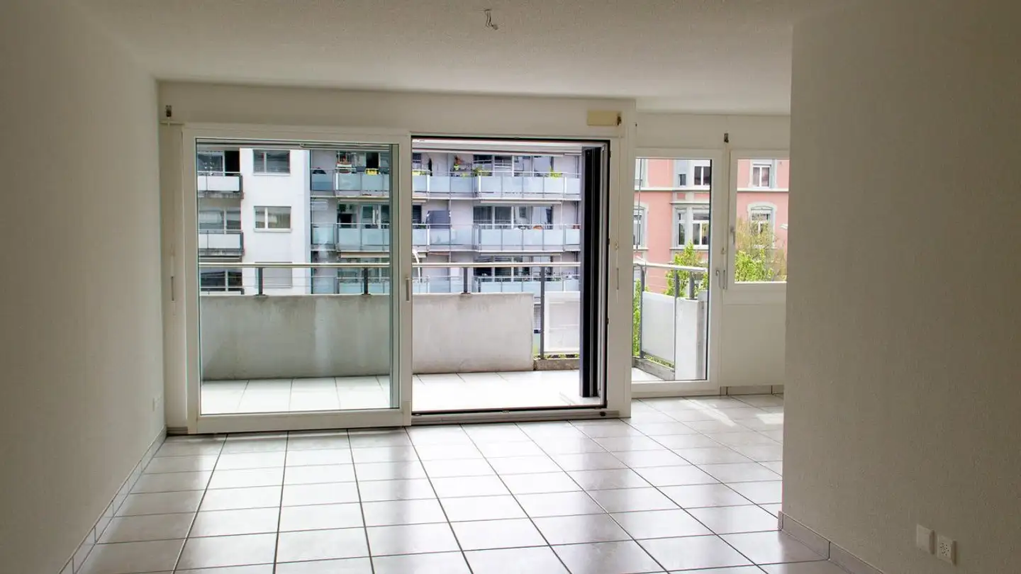 Appartement à louer - Rue De Flore / Florastrasse 28b, 2502 Biel/Bienne