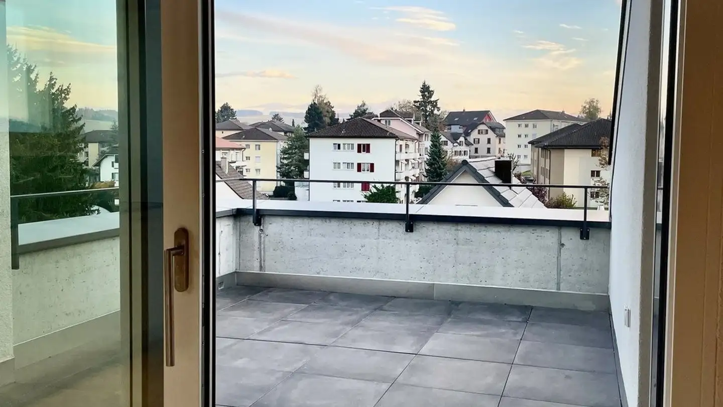 Dachgeschosswohnung mieten - Plattenstrasse 5, 5736 Burg AG - Foto 3