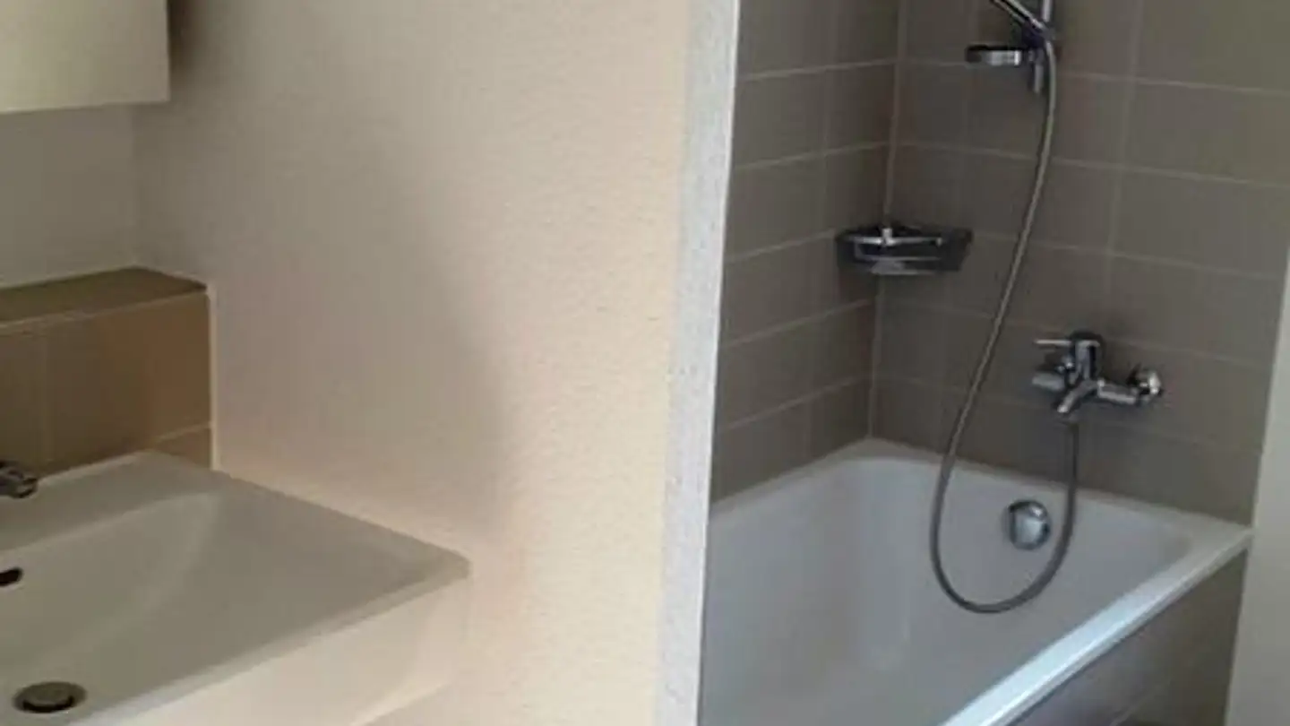 Wohnung mieten - Bluemetweg 1, 5073 Gipf-Oberfrick - Foto 4