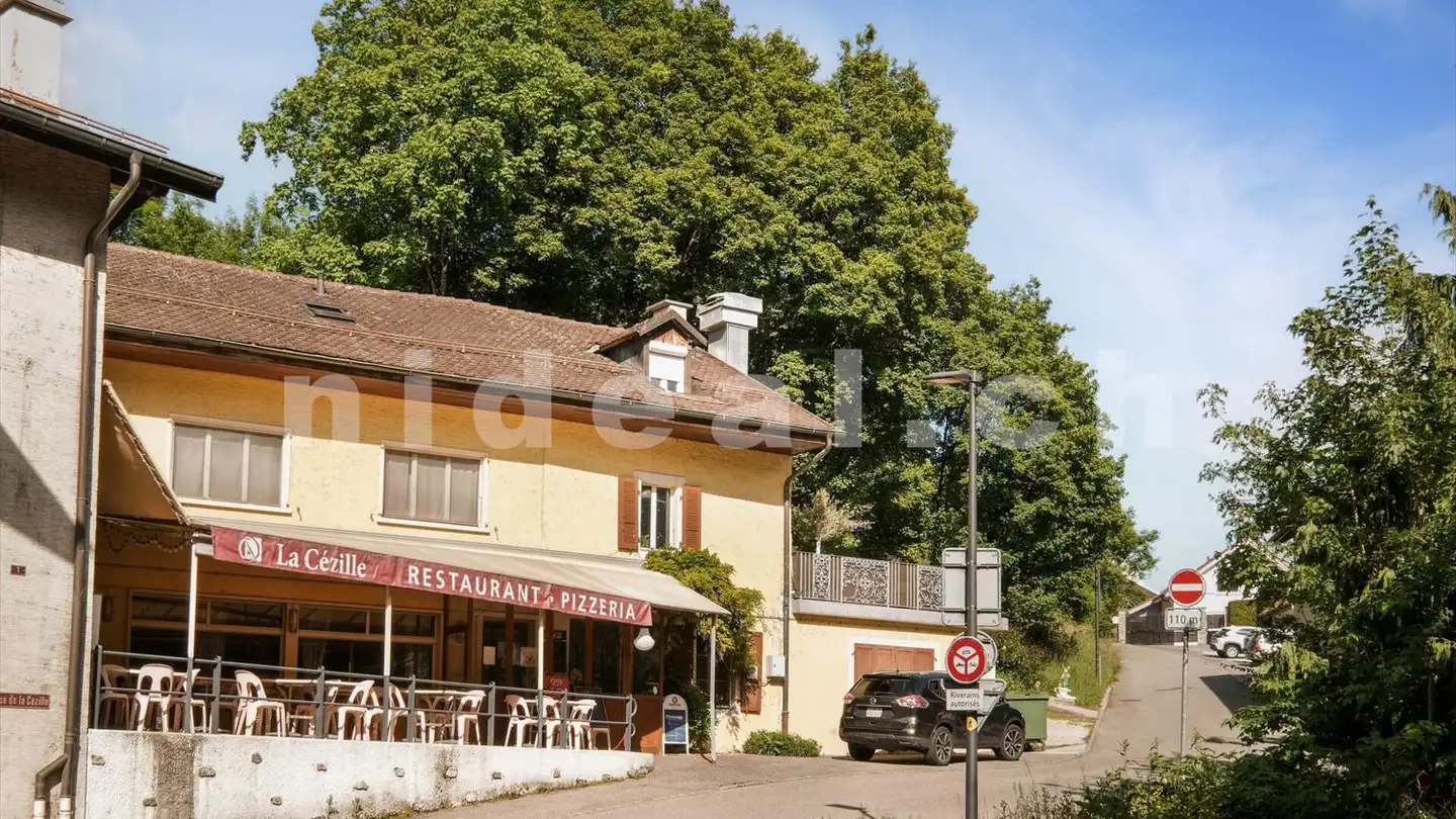 Apartment for sale - 1196 Gland