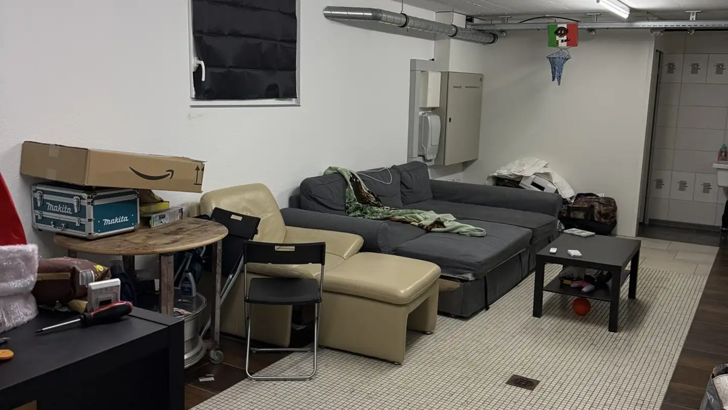 Commerciale in affitto - Mülistrasse 11, 8309 Nürensdorf