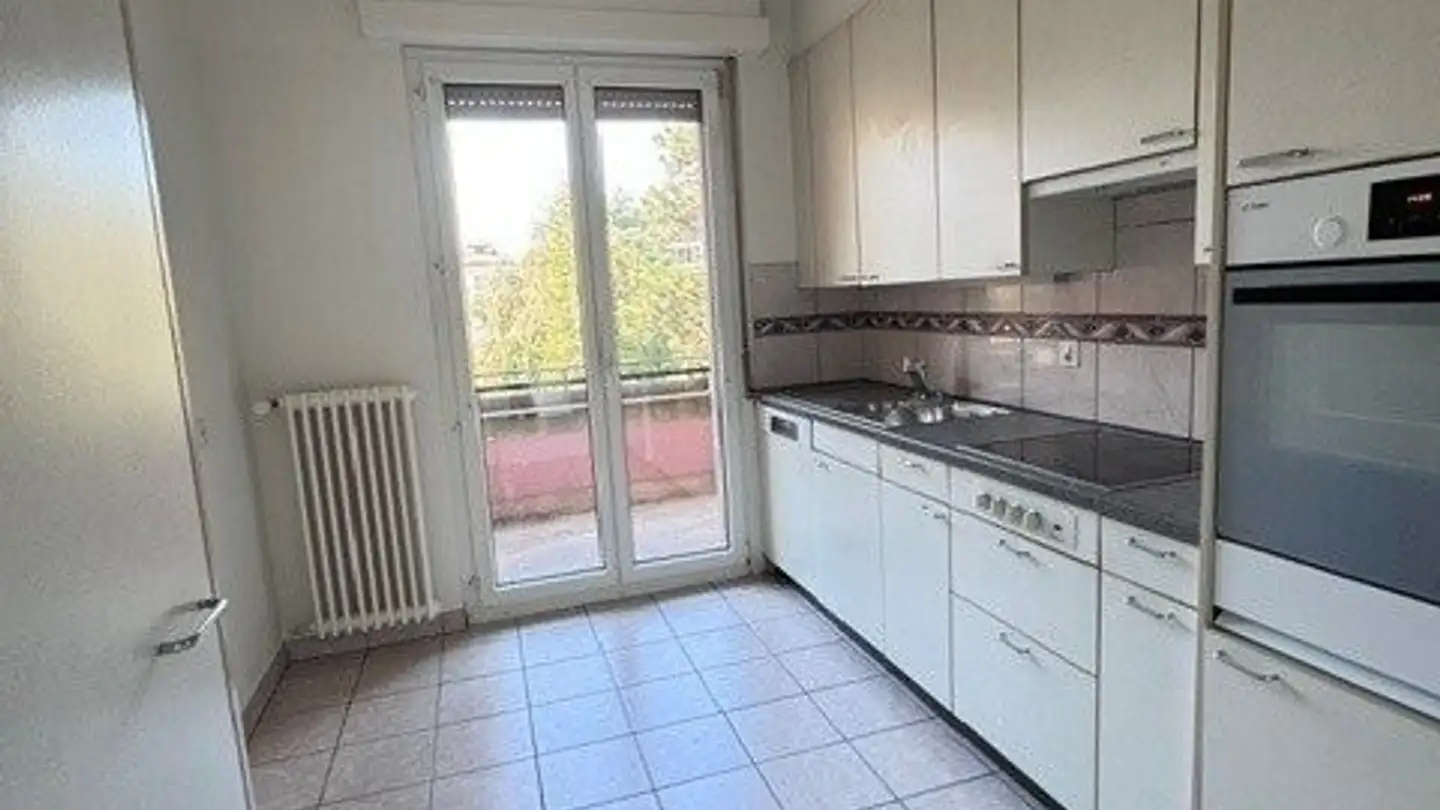 Appartement à louer - Avenue De L'avant-Poste 25, 1005 Lausanne - Photo 3