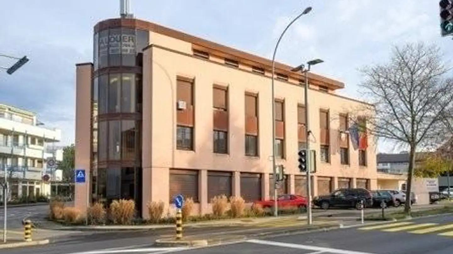 Underground parking space for rent - Route De Ferney 220, 1218 Le Grand-Saconnex