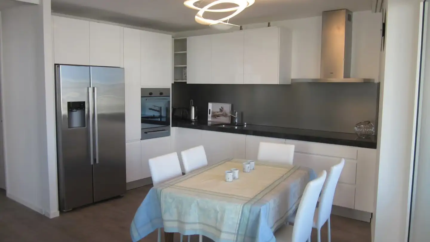 Apartment for rent - Avenue des Planches 22a, 1820 Montreux - Photo 2