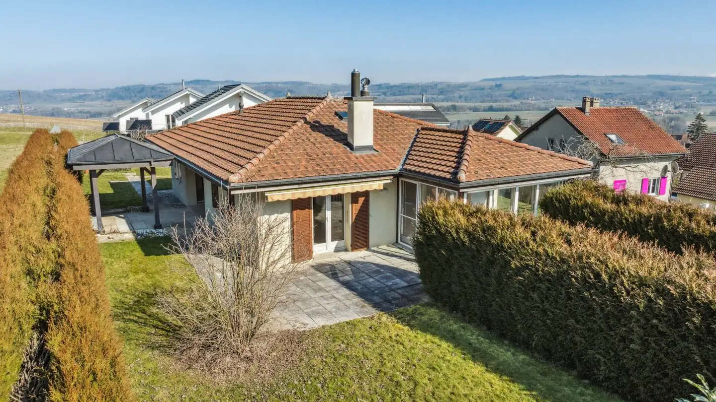 Single house for sale - 1416 Pailly