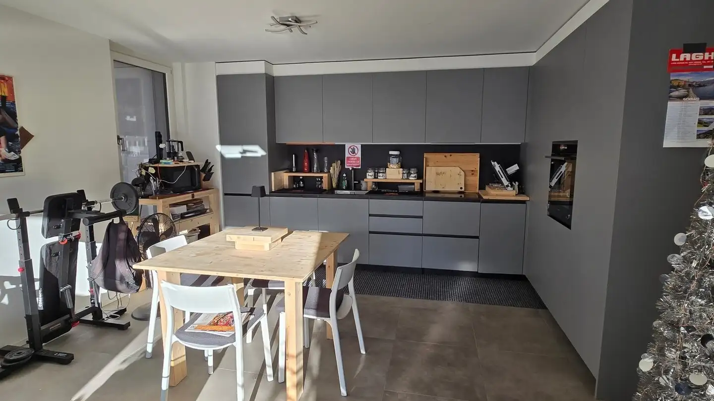 Appartement à louer - 6537 Grono