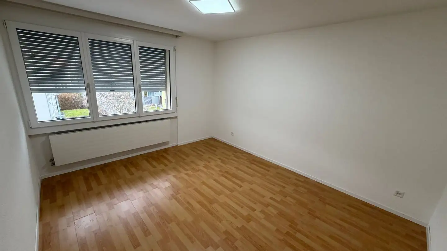 Attique à louer - Karl Hiltyweg 9, 2543 Lengnau BE - Photo 3