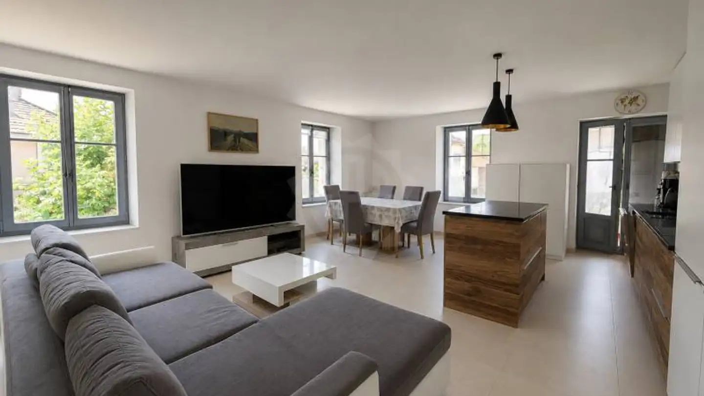 Apartment for sale - 1283 La Plaine