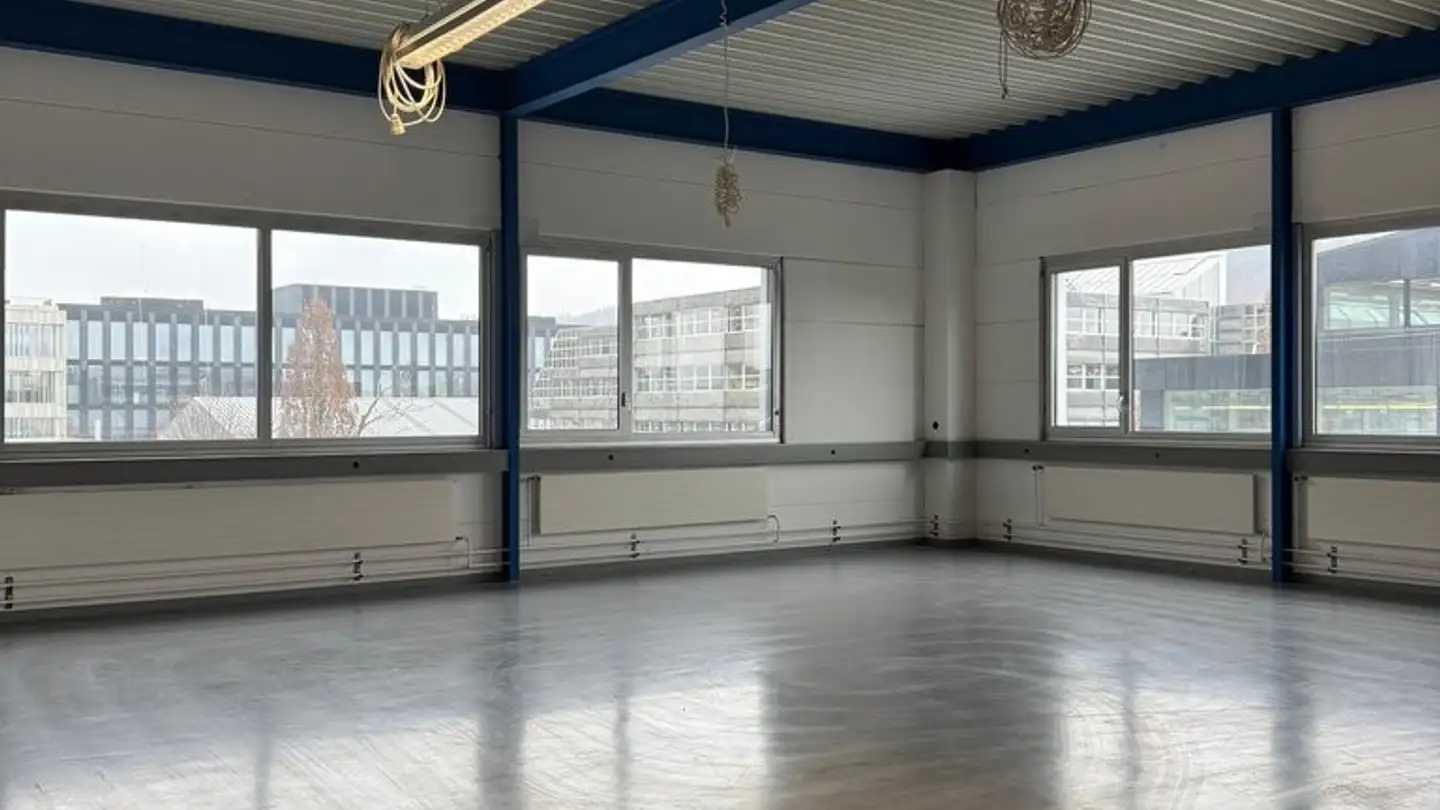 Gewerbe mieten - Rue De Longeau / Lengnaustrasse 10, 2504 Biel/Bienne - Foto 3