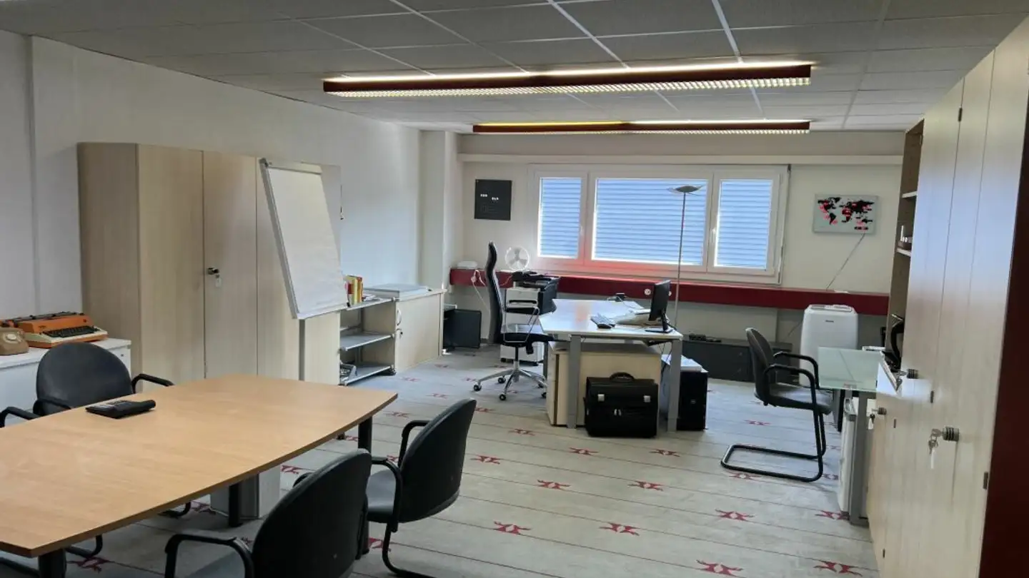 Office space for rent - Neuhofstrasse, 8630 Rüti ZH - Photo 2