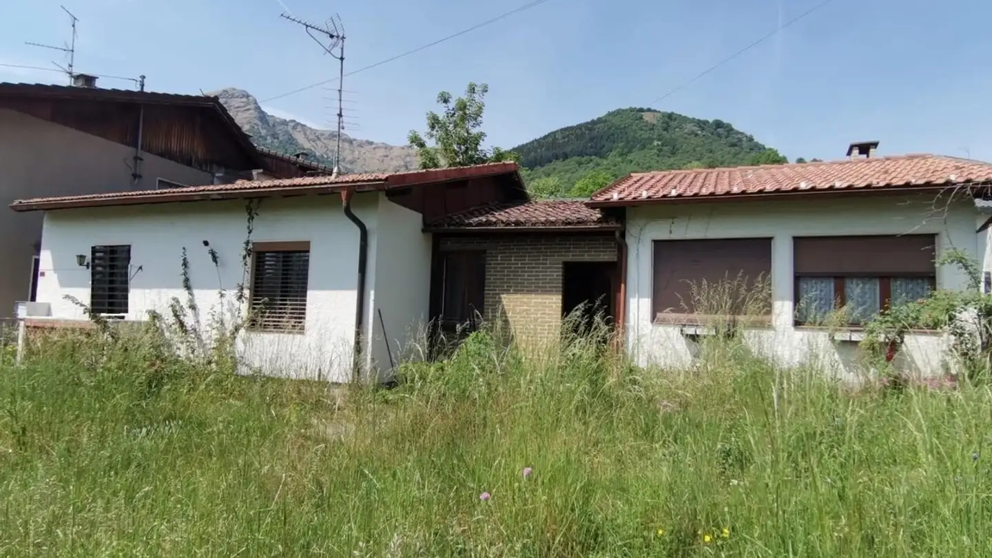 Terrain constructible à vendre - 6937 Breno