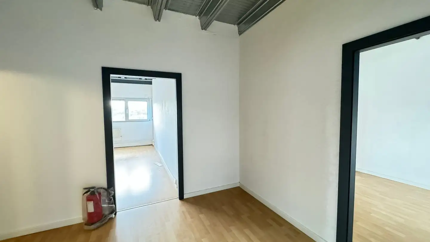 Bürofläche mieten - Chemin Du Coteau 29e, 1123 Aclens - Foto 4