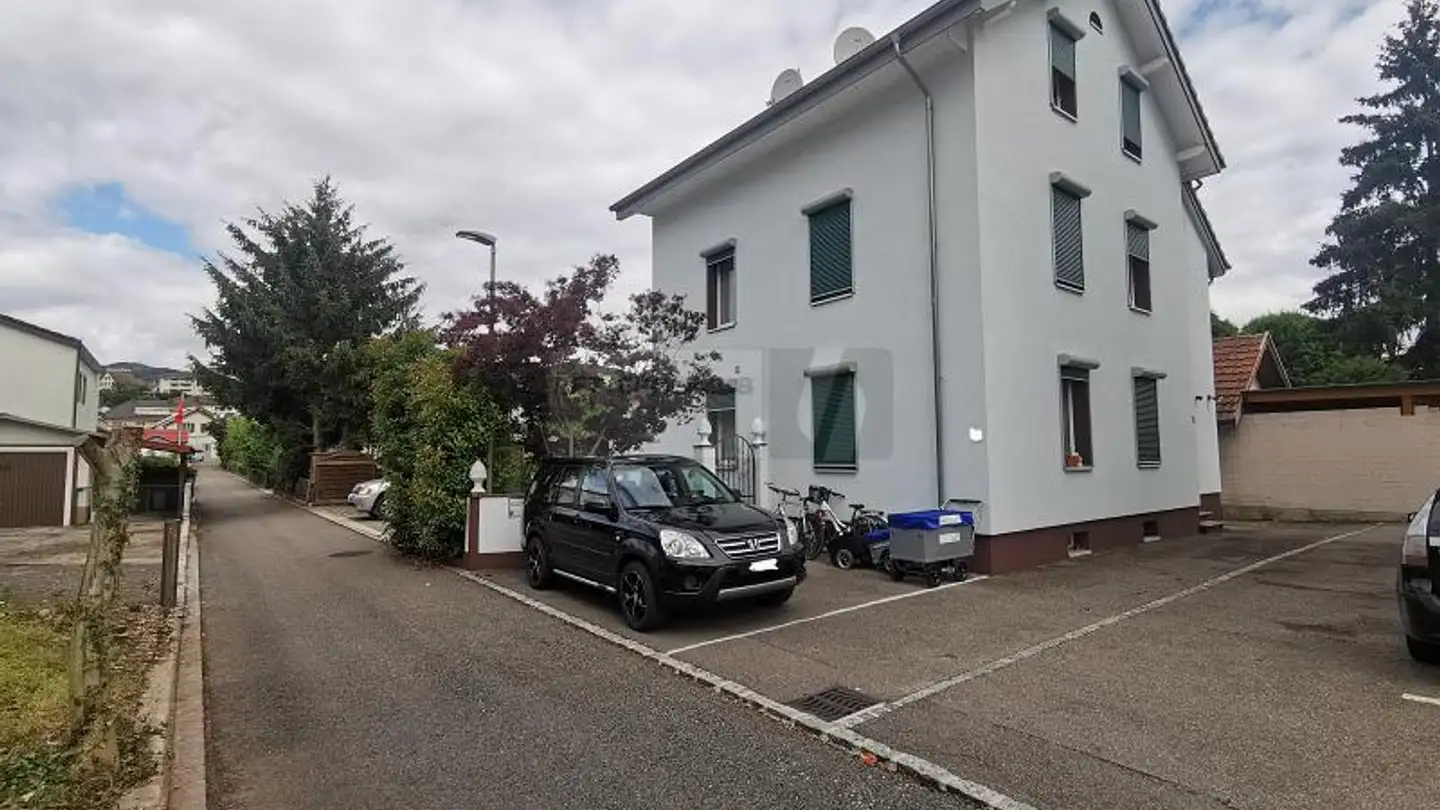 Residential building for sale - 4402 Frenkendorf