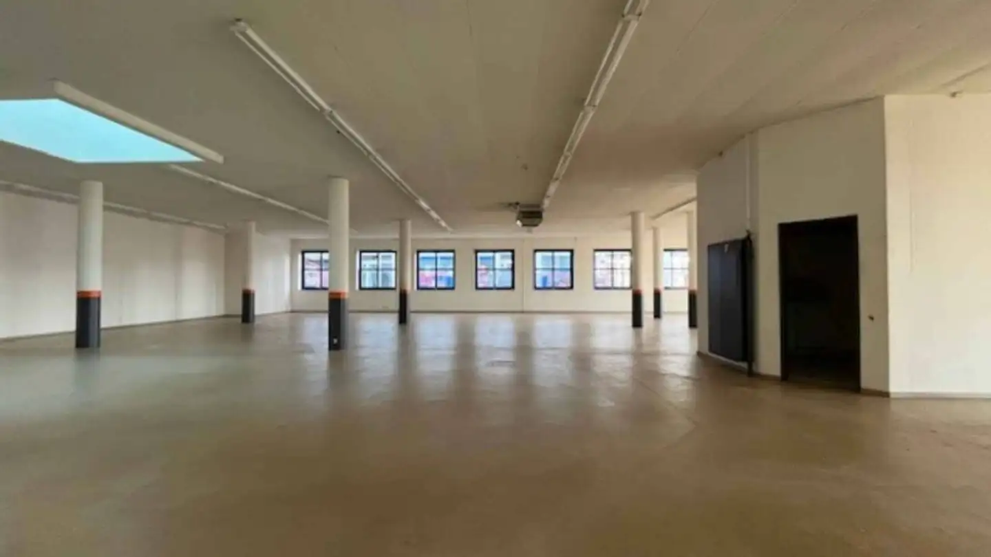 Arkade mieten - Rue De Lausanne 73b, 1020 Renens VD - Foto 2