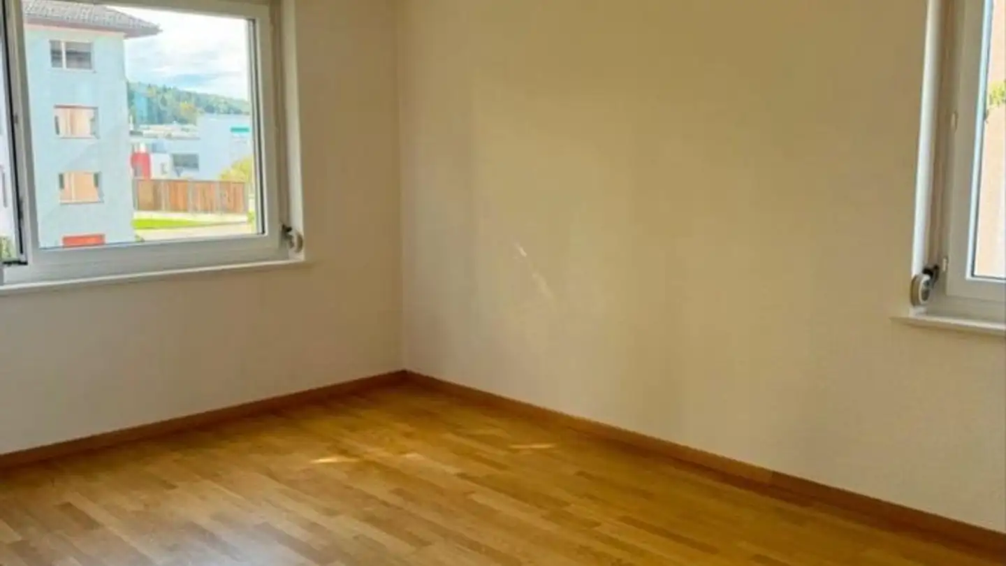 Apartment for rent - 8117 Fällanden - Photo 2