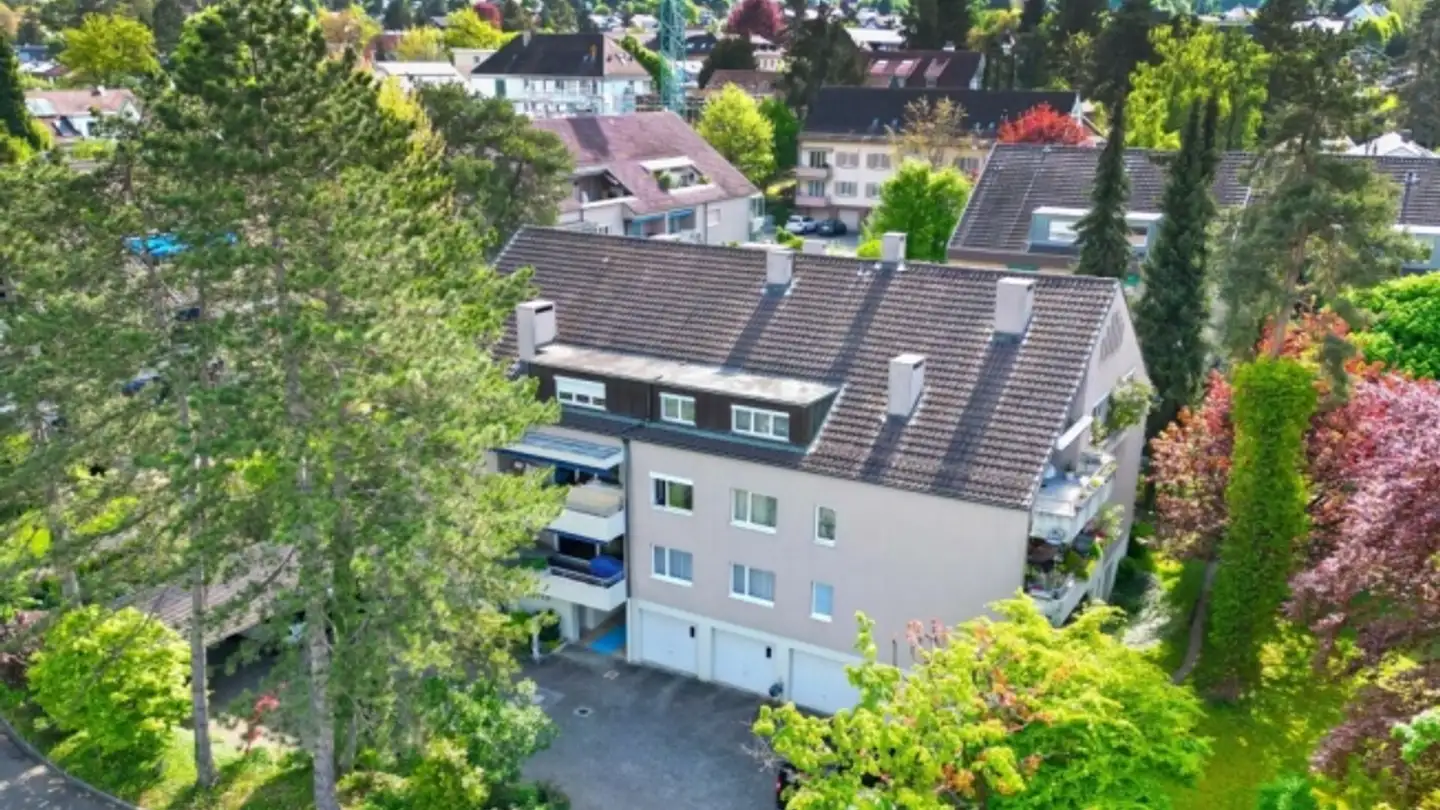 Wohnung kaufen - In Den Hagenbuchen 6, 4144 Arlesheim