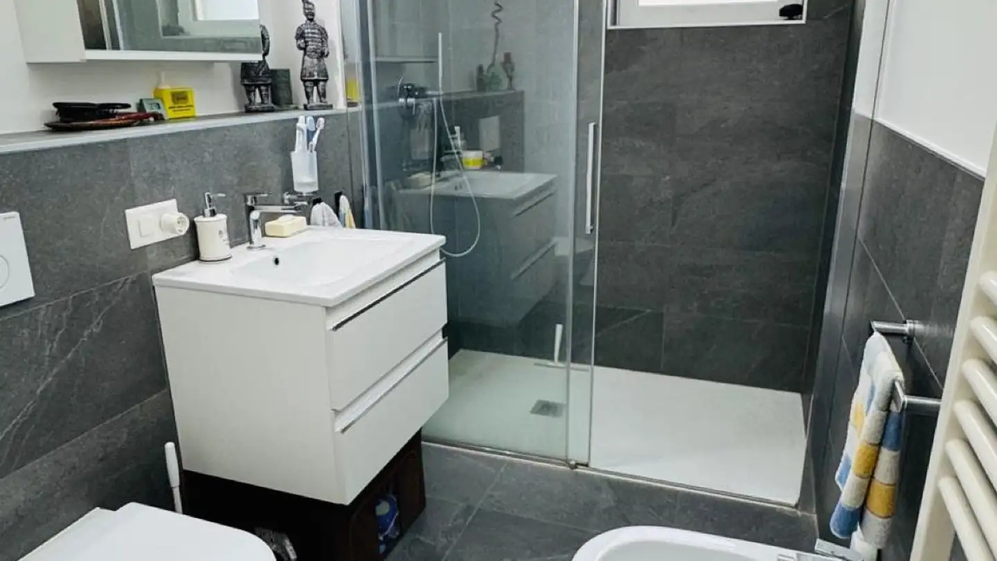 Zimmer mieten - Via Ai Grotti, 6900 Paradiso - Foto 2