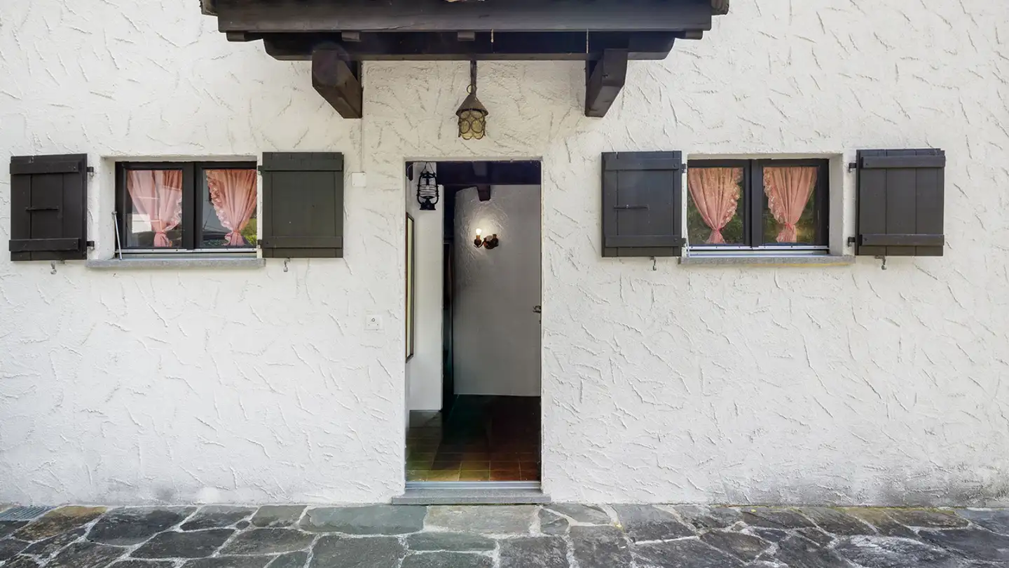 Höhlenhaus kaufen - Zizzéi, 6718 Olivone - Foto 2