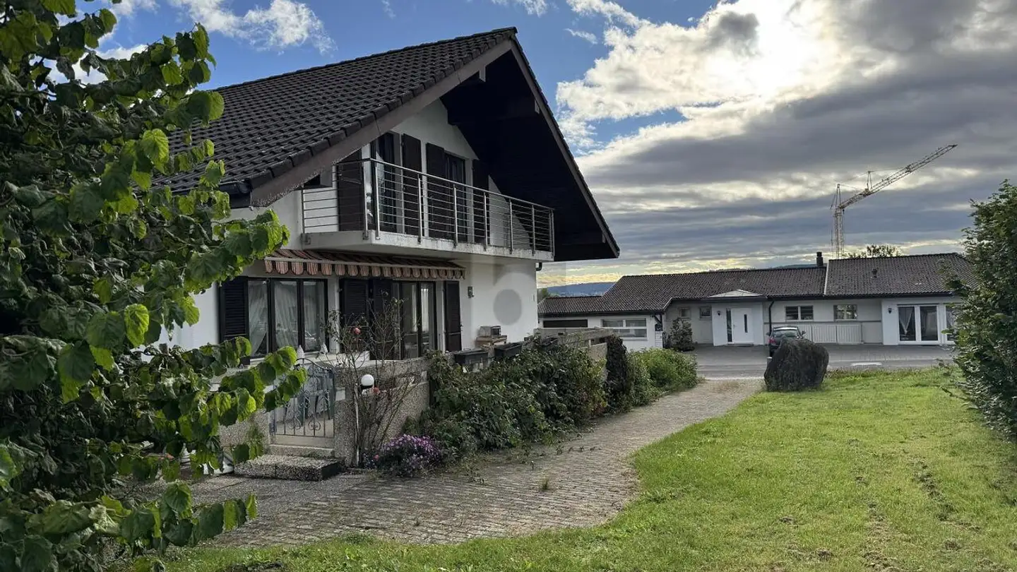 Appartement meublé à louer - 1566 Les Friques