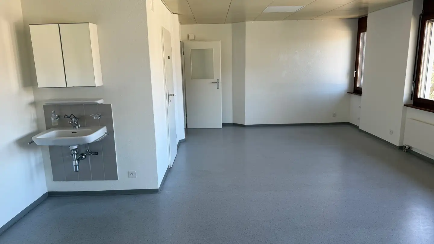 Spazio ufficio in affitto - Kindhauserstrasse 2, 8604 Volketswil - Foto 3