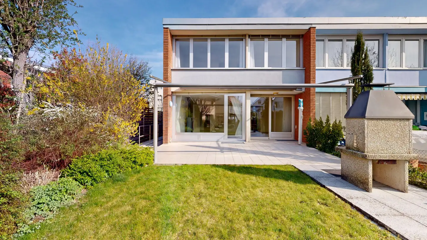 Row house for sale - Hinterweg, 4106 Therwil