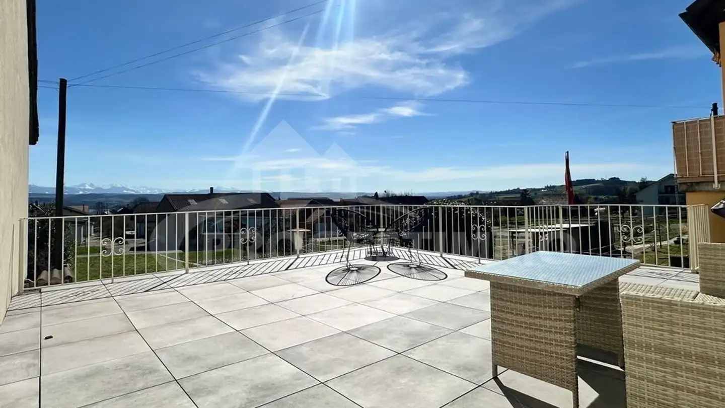 Row house for sale - 1789 Lugnorre