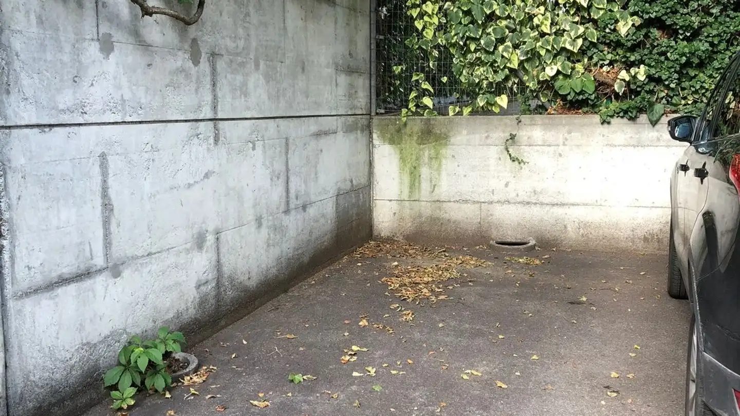 Parkplatz im Freien mieten - Heliosstrasse, 8032 Zürich