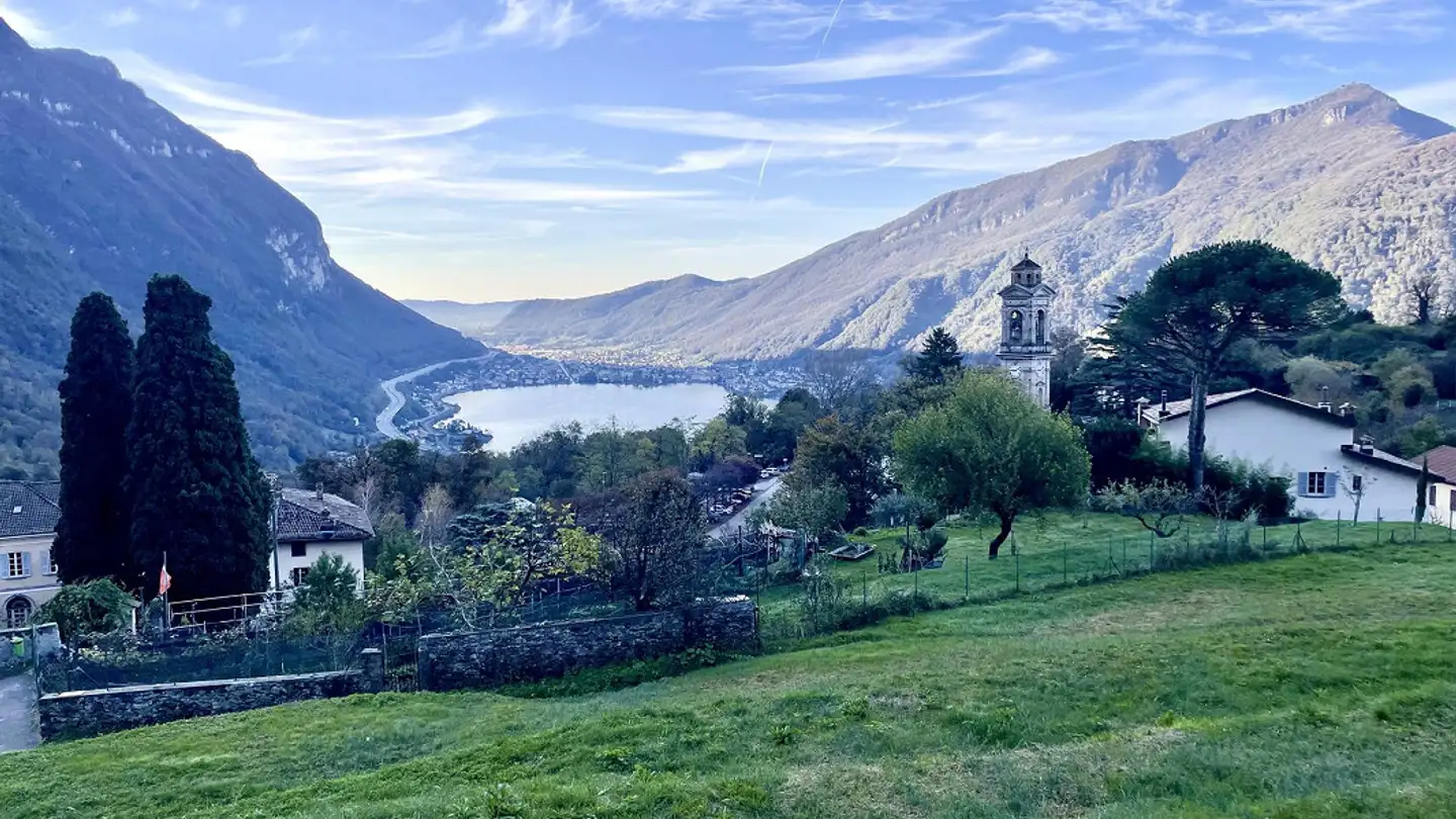 Constructible plot for sale - 6821 Rovio
