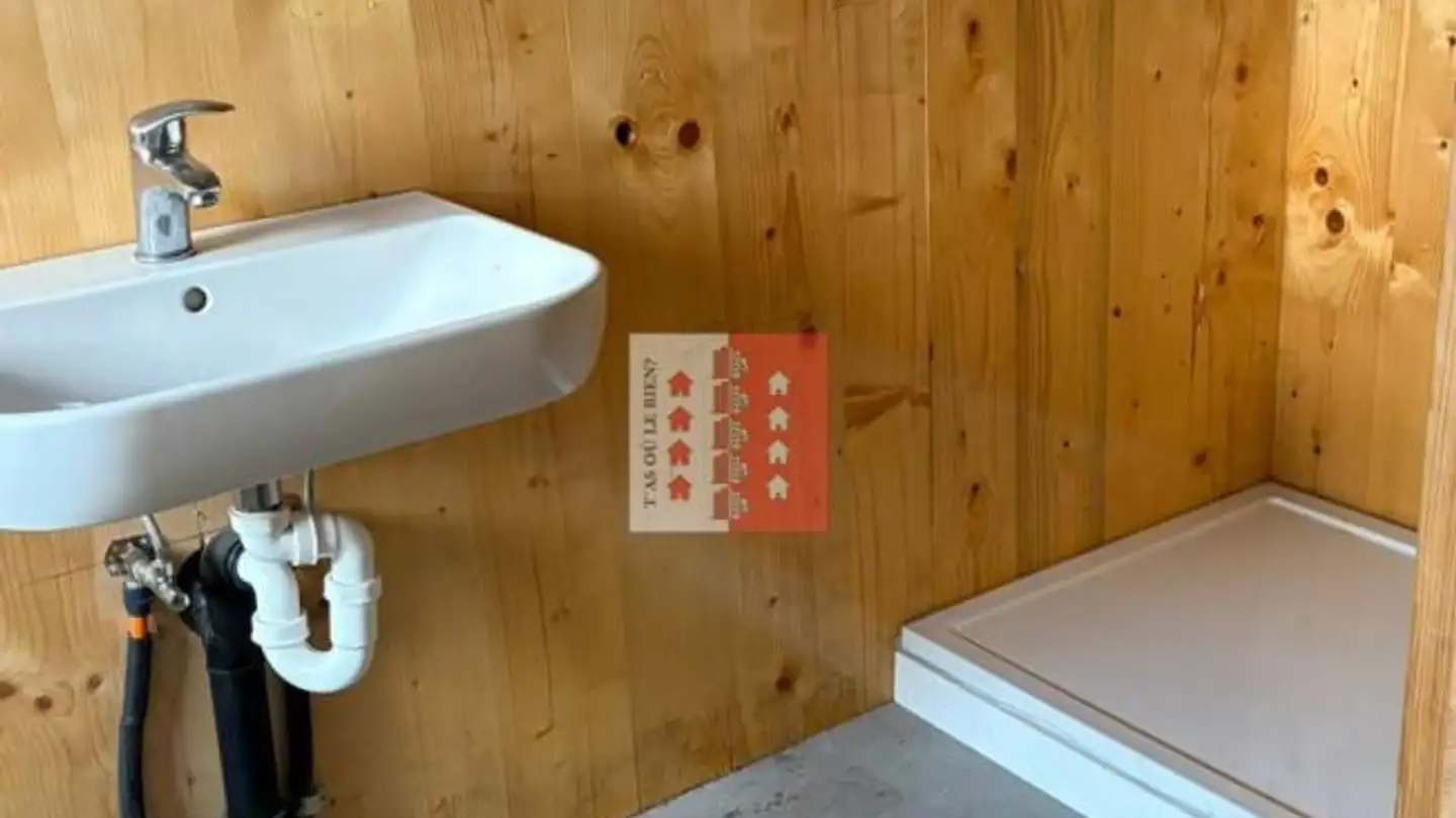 Commercial for rent - Route De Pro Bovey, 1907 Saxon - Photo 4