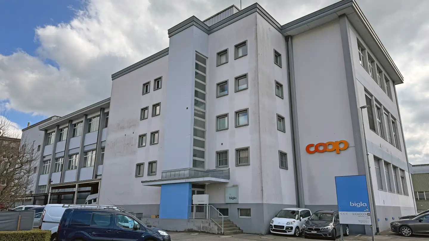 Commercial for sale - Bahnhofstrasse, 3507 Biglen - Photo 3