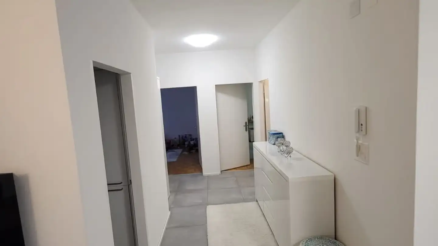 Apartment for rent - Via Caratti 11a, 6500 Bellinzona - Photo 2