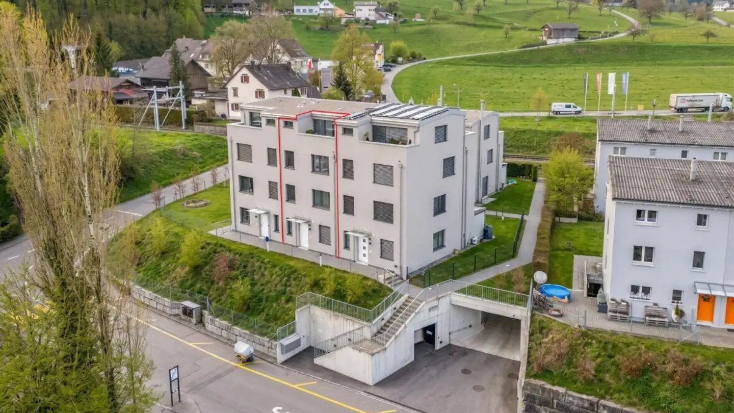 Row house for sale - Espenstrasse 1b, 8408 Winterthur