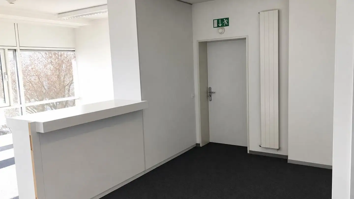Office space for rent - Im Langhag 11, 8307 Effretikon