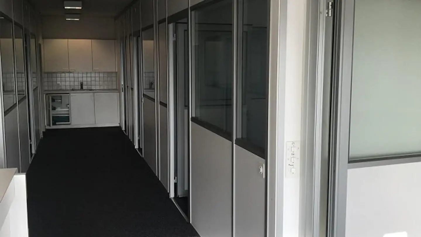Bürofläche mieten - Im Langhag 11, 8307 Effretikon - Foto 4