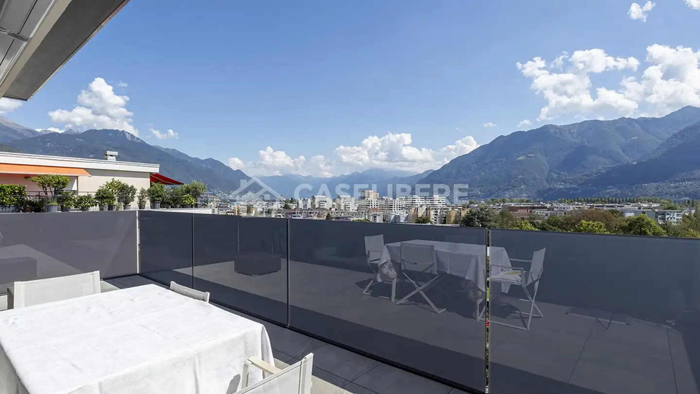 Apartment for rent - 6600 Locarno - Photo 3