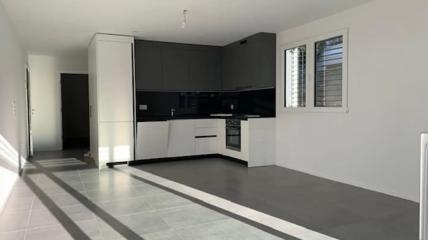 Apartment for rent - Route de l'Eglise 36, 1721 Courtion - Photo 2