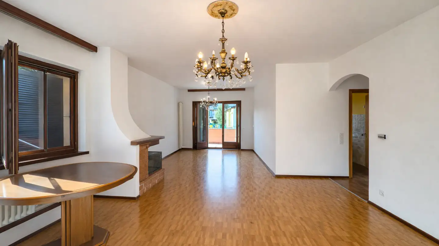 Höhlenhaus kaufen - 6807 Taverne