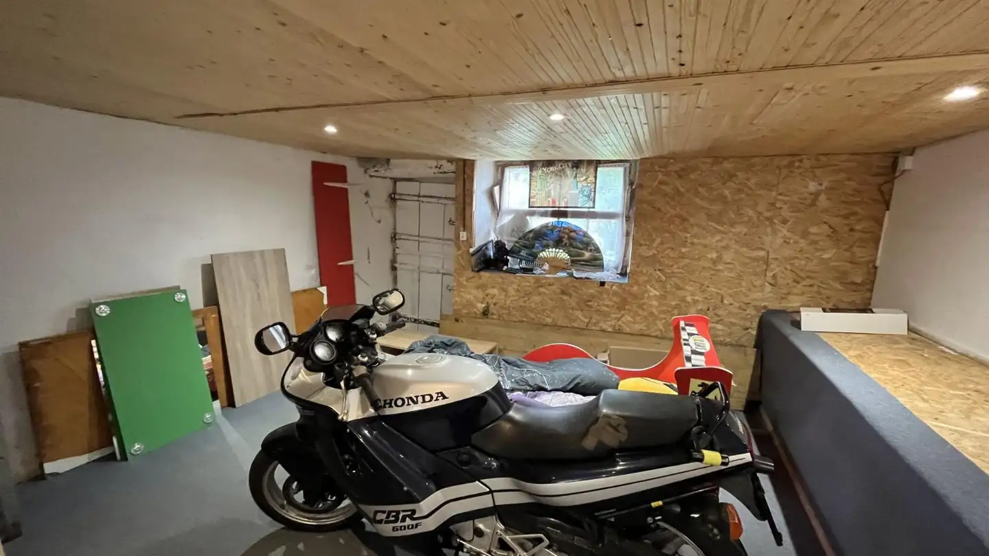 Espace de stockage à louer - Chemin De L'epine 2, 1410 Correvon - Photo 3