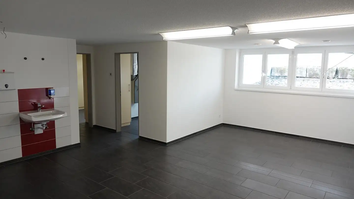 Commercial à louer - Schulstrasse 14, 4628 Wolfwil - Photo 2