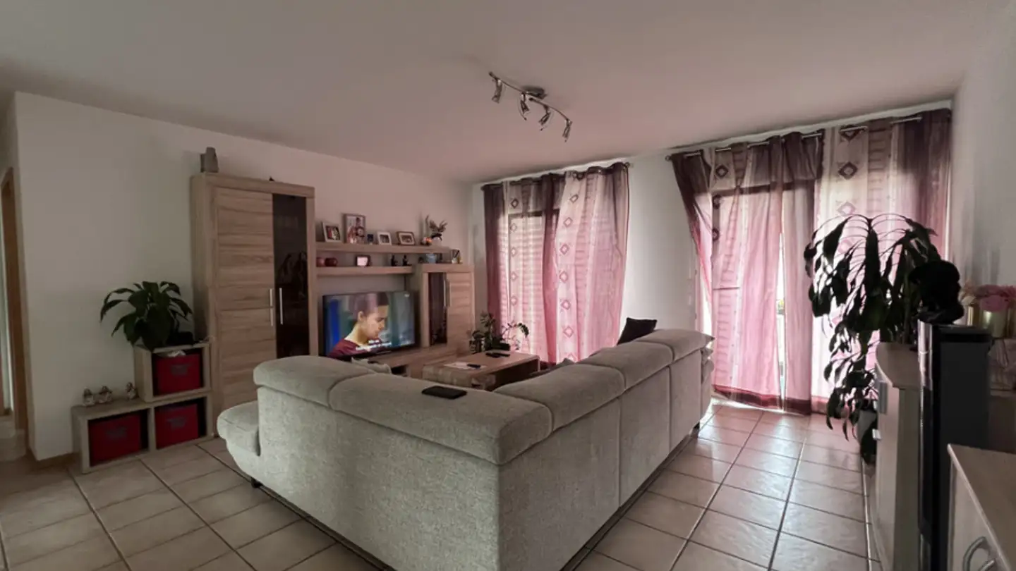 Apartment for rent - Avenue De La Gare 21, 1964 Conthey - Photo 2
