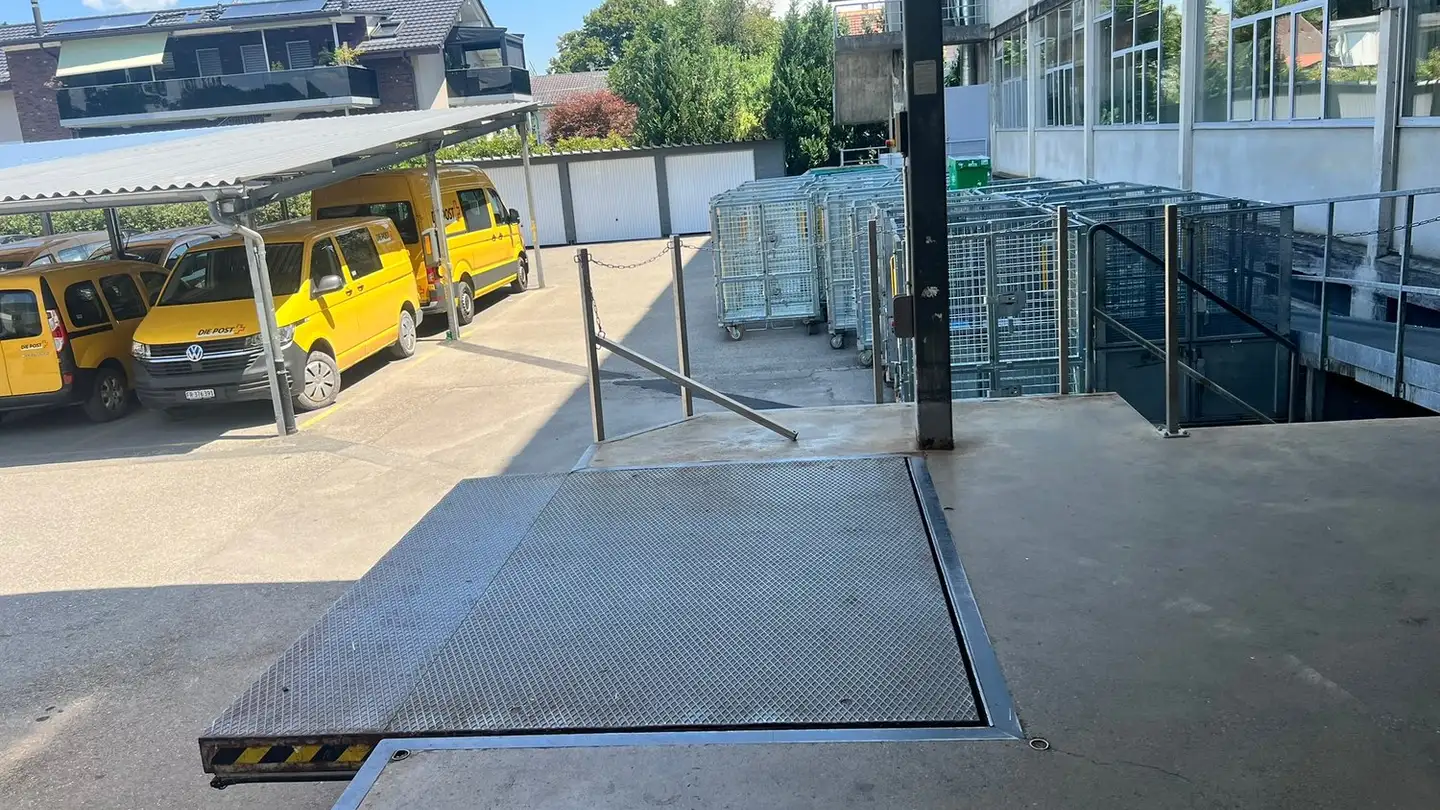 Commercial à louer - Bernstrasse 41, 3175 Flamatt - Photo 4