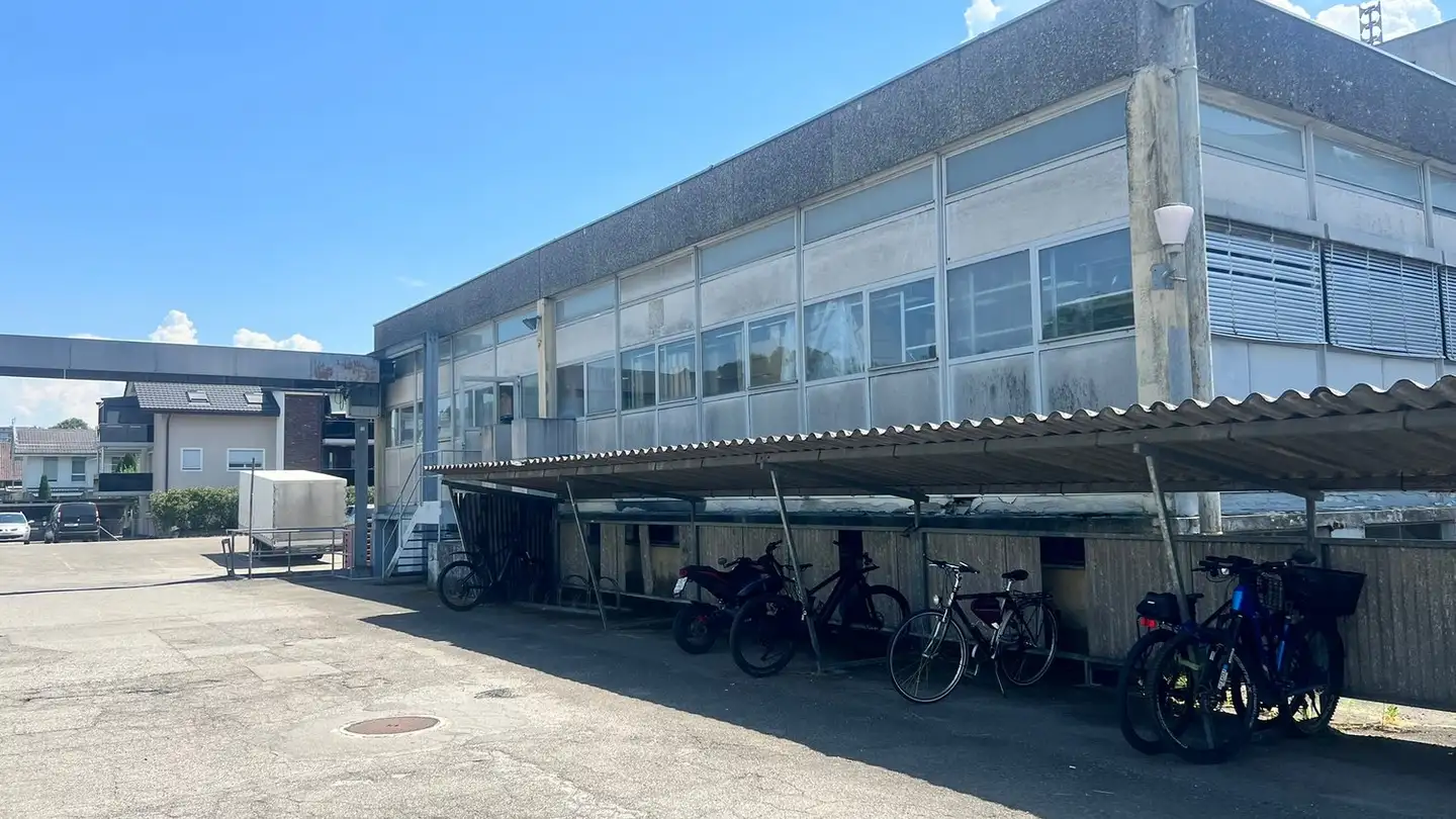 Commercial à louer - Bernstrasse 41, 3175 Flamatt - Photo 2