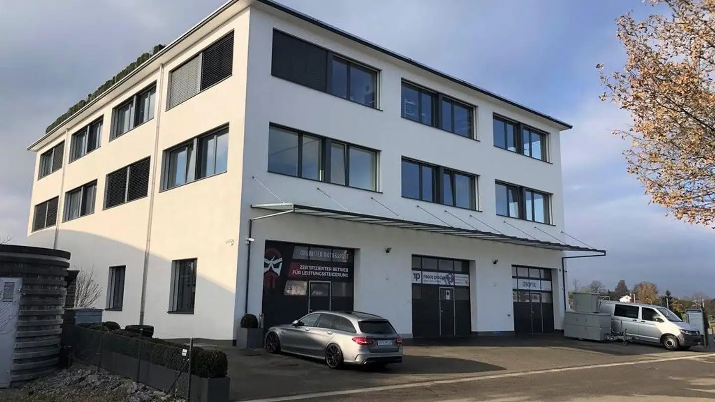 Single garage for rent - Industriepark 11, 8610 Uster