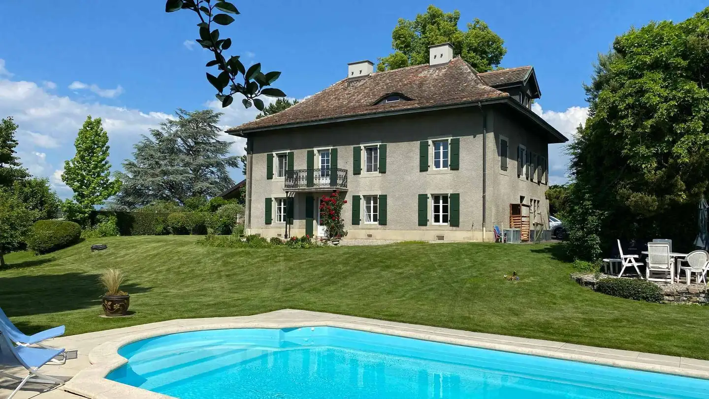 Villa for sale - 1131 Tolochenaz