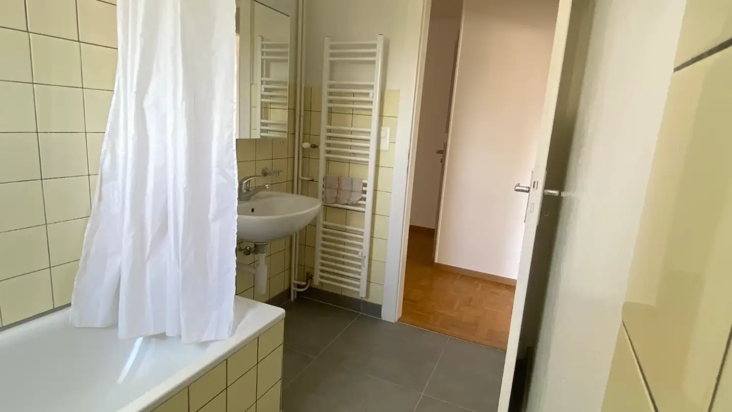 Apartment for rent - 1350 Orbe - Photo 2
