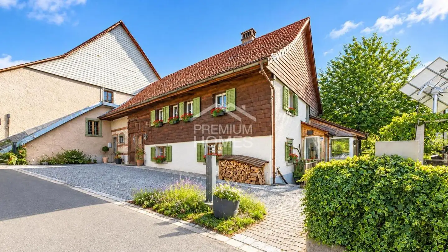 Maison atypique à vendre - 8192 Glattfelden