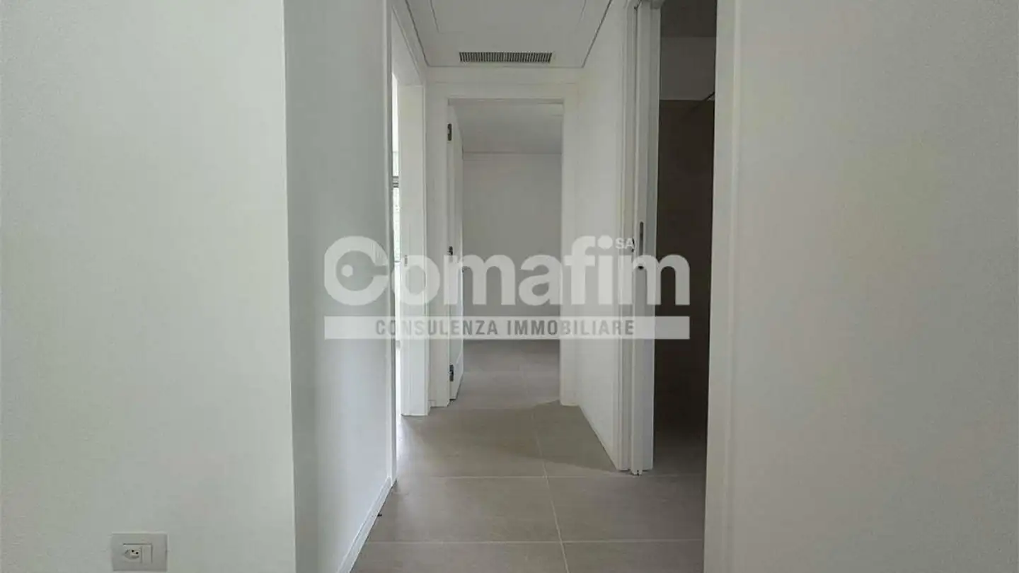 Appartement à louer - Via Belvedere, 6952 Canobbio - Photo 4