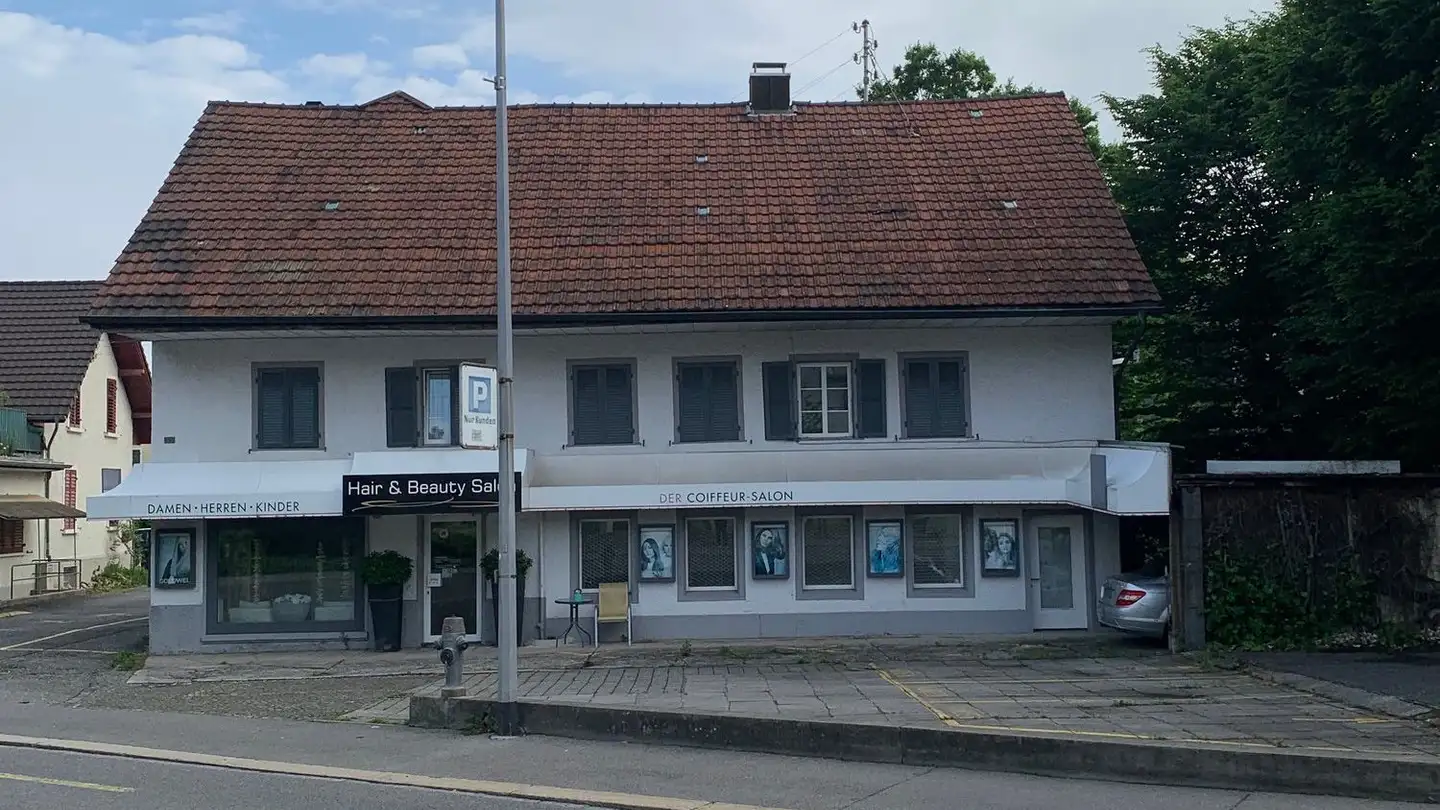 Mischgenutztes Gebäude kaufen - Mitteldorfstrasse 65, 5033 Buchs AG