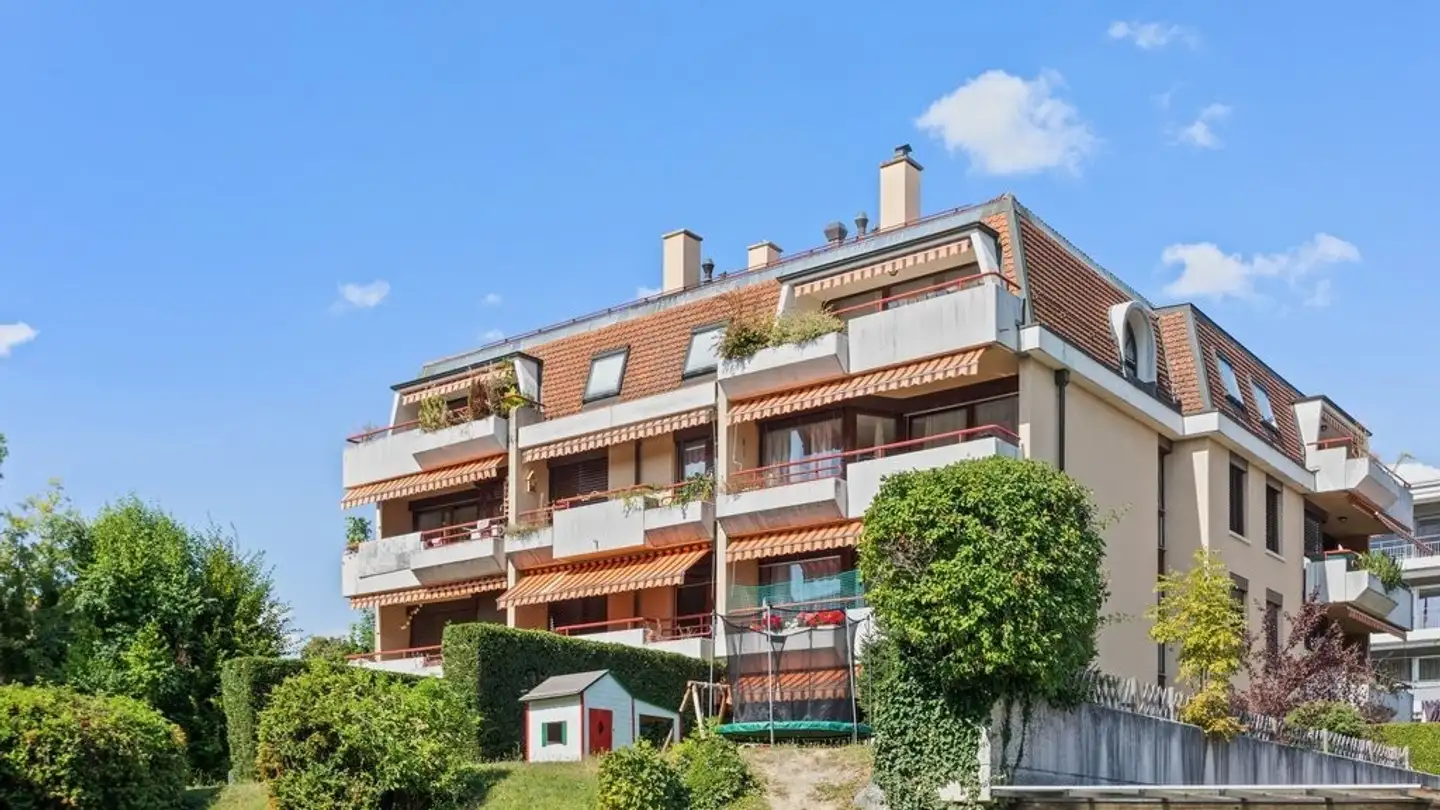 Tiefgaragenstellplatz mieten - Chemin De Corjon 11, 1020 Renens VD